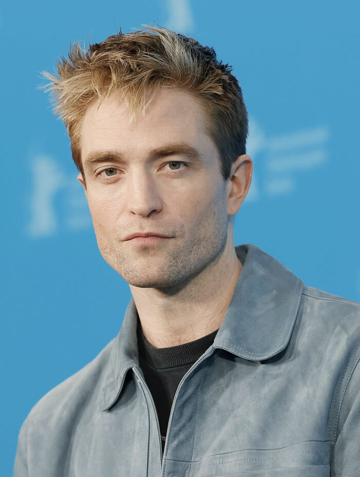 Robert Pattinson, From Vampire to Bat-Man, 40