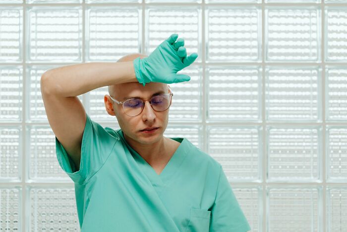 The Craziest Chart Notes Medical Pros Swear They’ve Seen (And You’ll Laugh, Too)