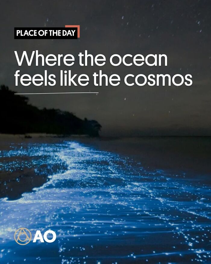 Vaadhoo Island, Maldives: The Nighttime Glow-Up