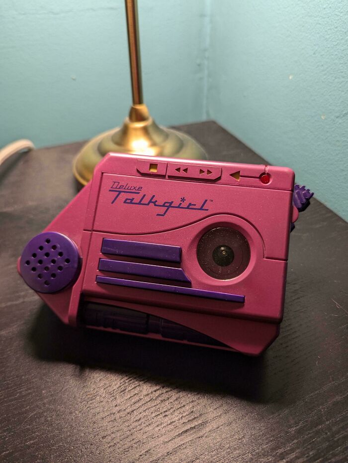 Let’s Take a Super Chill Trip Back in Time With These Retro Gems!