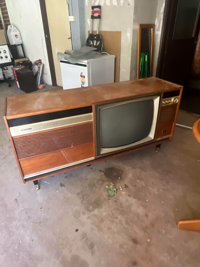 Let’s Take a Super Chill Trip Back in Time With These Retro Gems!