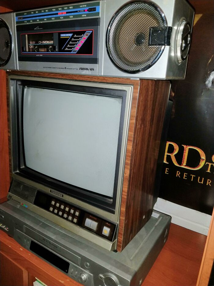 Let’s Take a Super Chill Trip Back in Time With These Retro Gems!