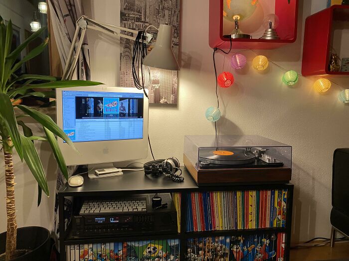 Let’s Take a Super Chill Trip Back in Time With These Retro Gems!