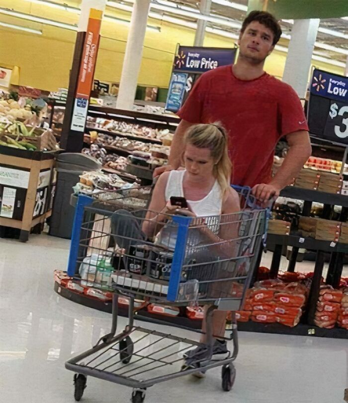 Hmmm… Yep, Definitely Something Weird Going On Here