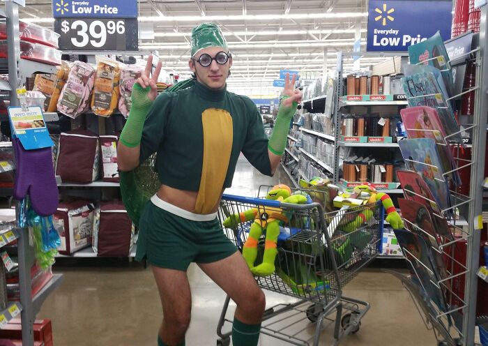 Spotted This Dude Just Strolling Around Walmart Yesterday