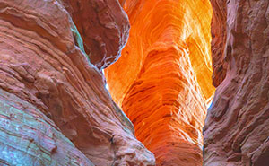 Wait, These Places Are Real? The Wildest Photos That Totally Mess With Your Brain