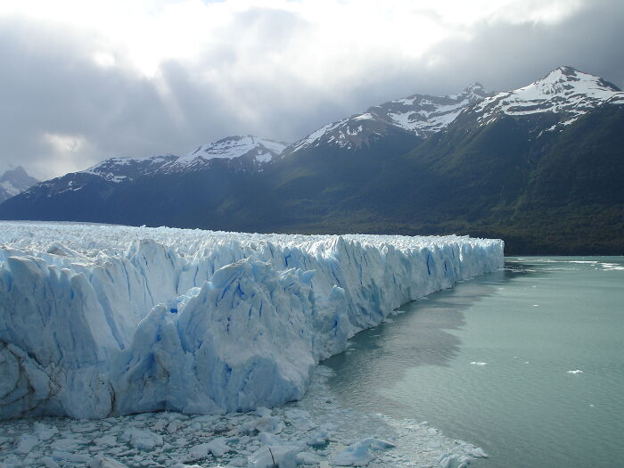 Argentina’s Perito Moreno Glacier: Ice that Won’t Quit