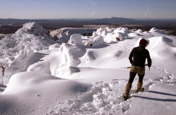 Tasmania’s Cradle Mountain: Snowy Wonderland
