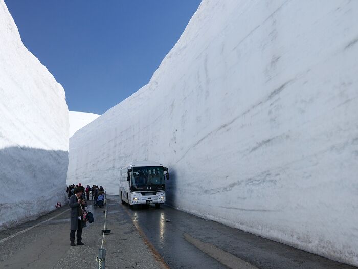 Japan’s Tateyama Kurobe Alpine Route: Snow Wall Goals
