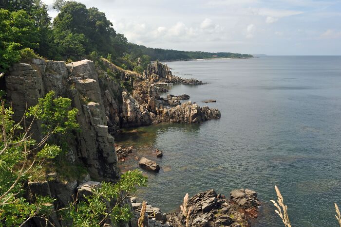 Denmark’s Helligdomsklipperne: Cliffside Coolness