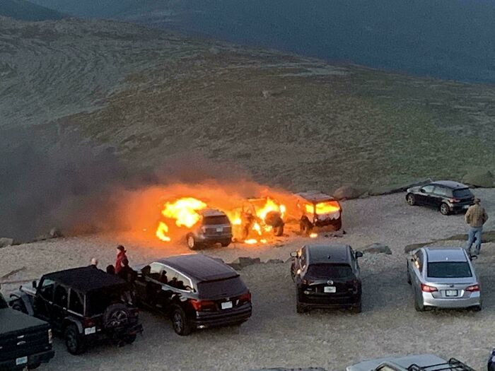 Car Explodes On Mt Washington, Sets Two Others On Fire