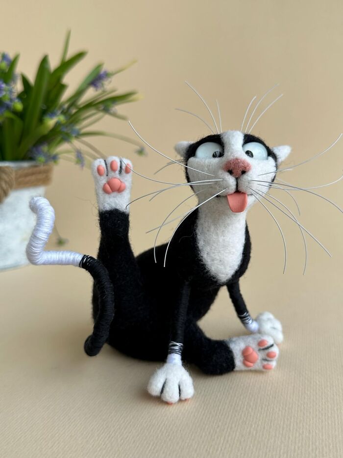 Wait Until You See These Whiskerlicious Felted Cats! (43 Pics)