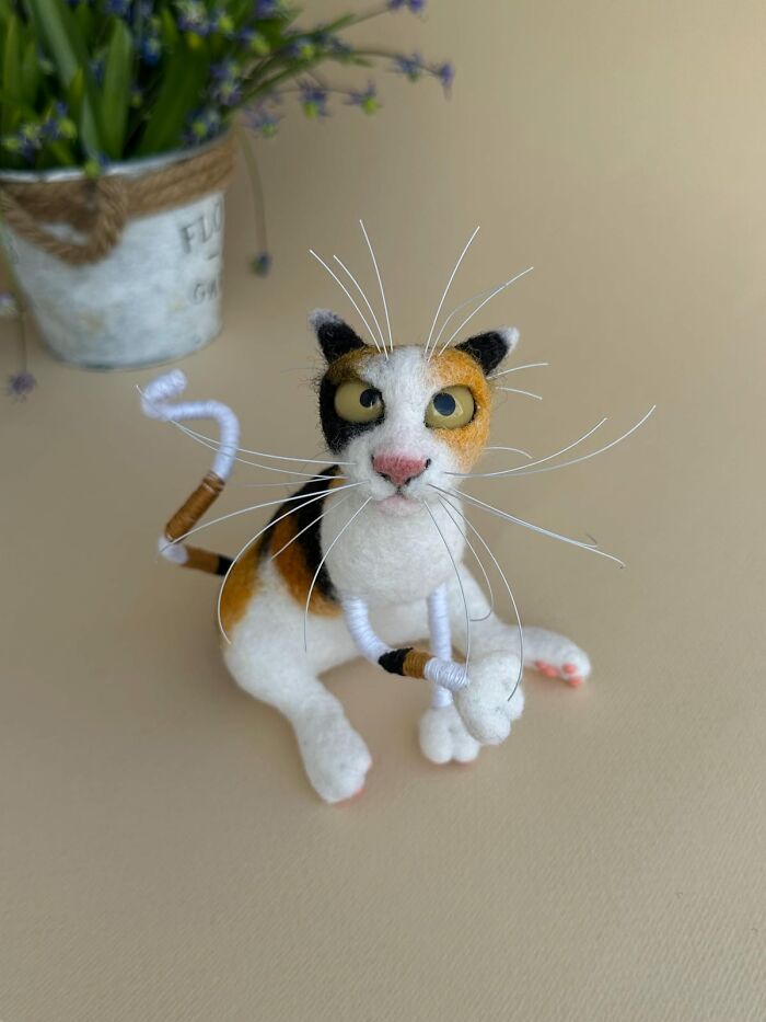 Wait Until You See These Whiskerlicious Felted Cats! (43 Pics)