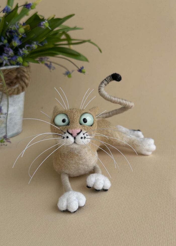 Wait Until You See These Whiskerlicious Felted Cats! (43 Pics)