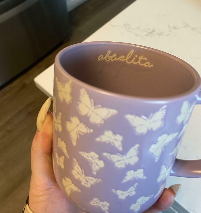 Mom Got The Wrong Mug For Christmas And We Laughed Until I Found Out I Was Pregnant