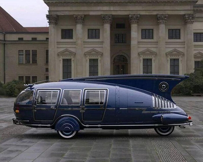 Buckminster Fuller's 1938 Dymaxion - Future Car Goals!