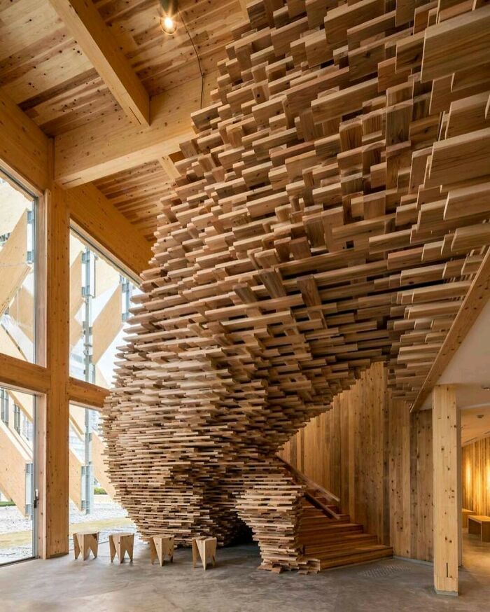 Tokyo Staircase Designed Like A Dust Magnet (Thanks, Kengo Kuma)