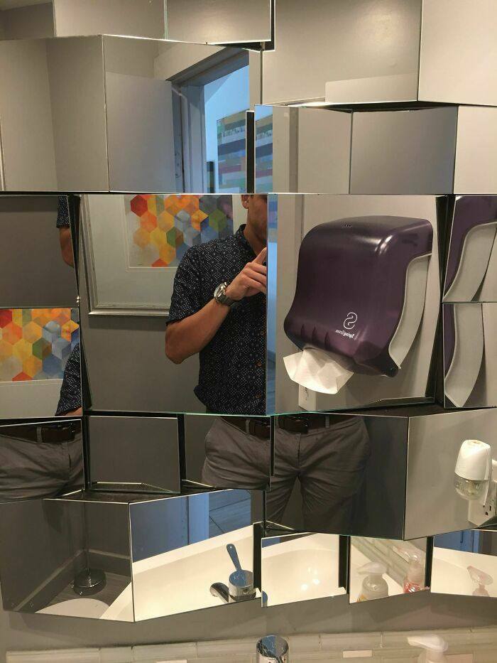 Mirror Designed To Make Cleaning Last Forever