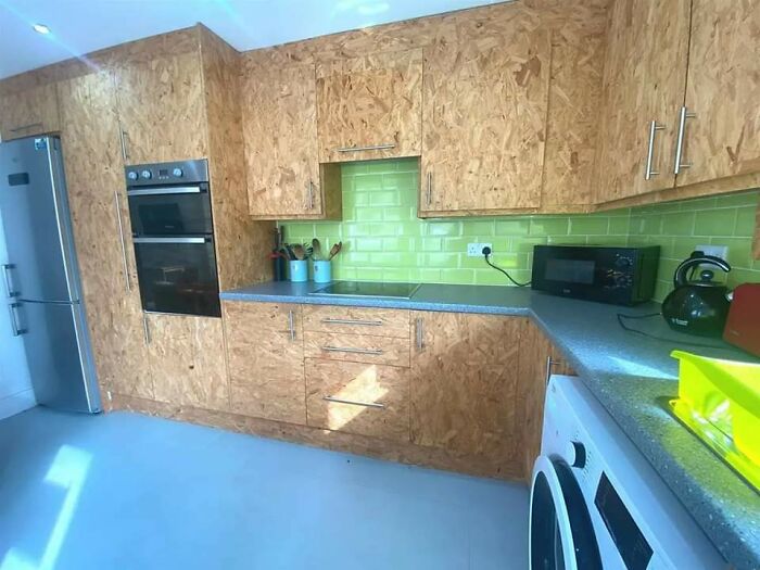 Bold MDF Cabinet Fronts, Bold Dust Problems