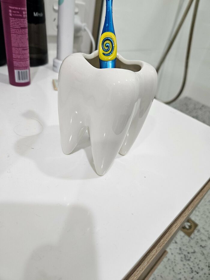 New Toothbrush Holder I’m Not Excited To Clean