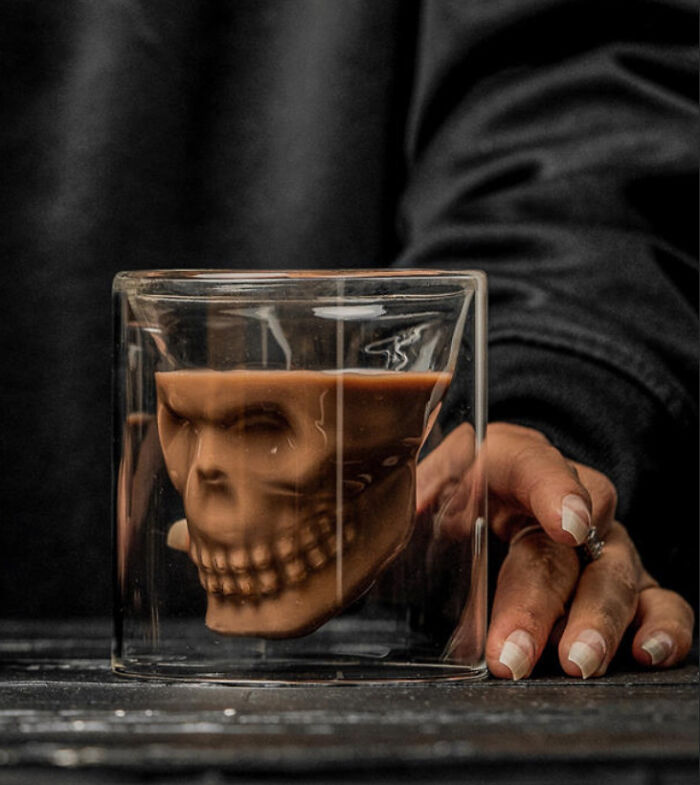 Skull Glass: Cool But Dust Had A Party