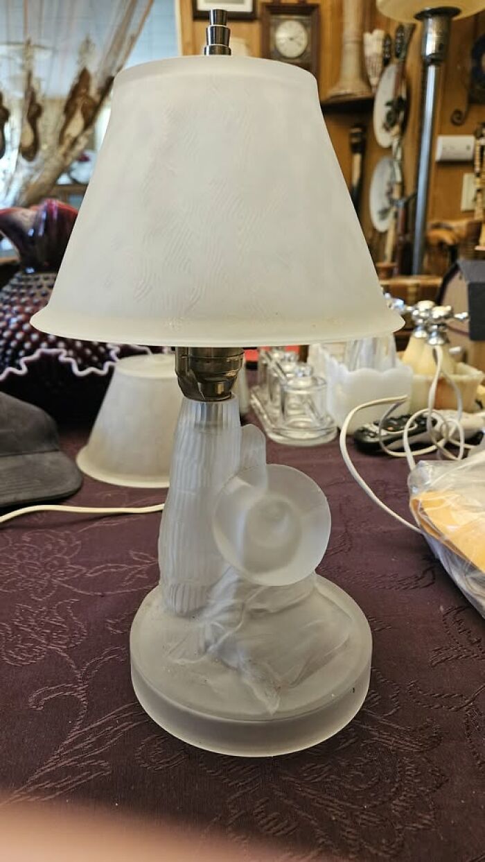 85 Antique Lamps That Are Total Showstoppers (You’ll Want One ASAP)