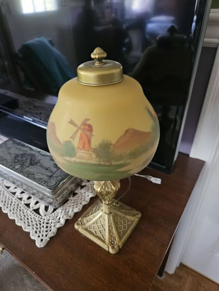 85 Antique Lamps That Are Total Showstoppers (You’ll Want One ASAP)