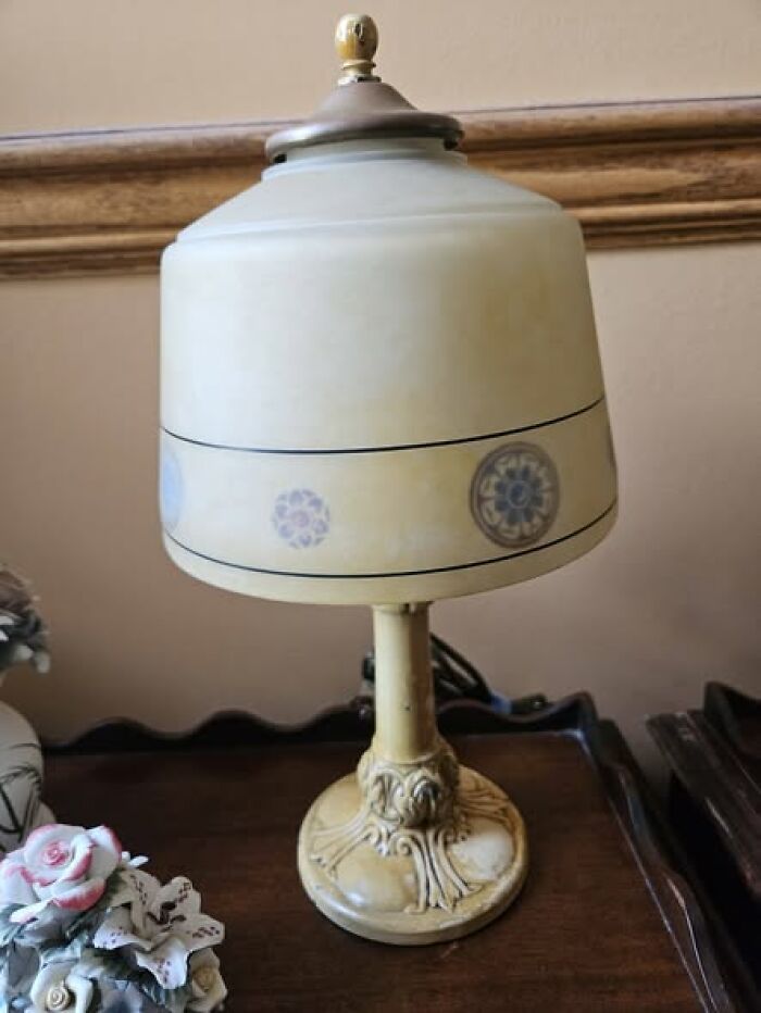 85 Antique Lamps That Are Total Showstoppers (You’ll Want One ASAP)