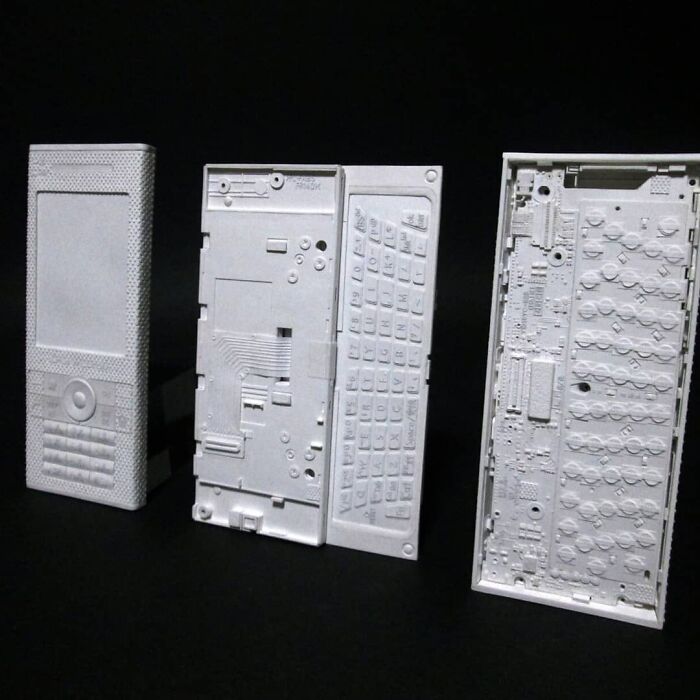 Wait, This Artist Made Crazy Real Paper Gadgets?! (27 Pics)