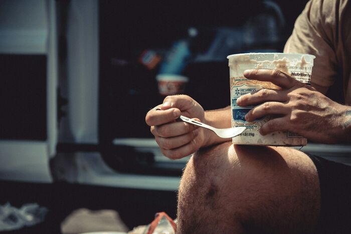 The Wildest, Weirdest Stuff Strangers Have Done in Public (Prepare to LOL)