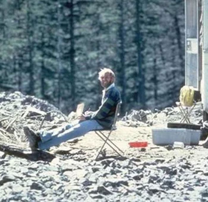Wait, They Actually Shared These Creepy Pics?!