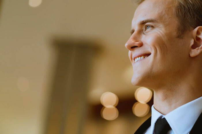 Funniest, Wildest Funeral Stories That'll Make You Go "Wait, What?!"