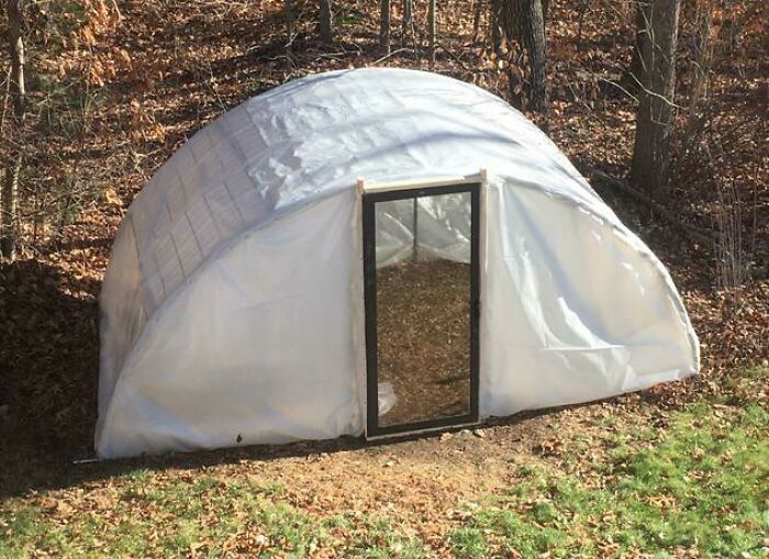 Trampoline Turned Greenhouse? Genius Upcycling Alert!