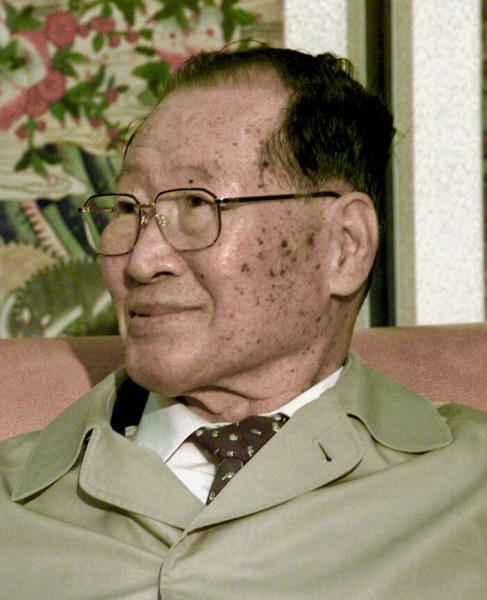 Hyundai’s Founder Stole A Cow To Catch A Train And Later Returned With 1,001 Of Them