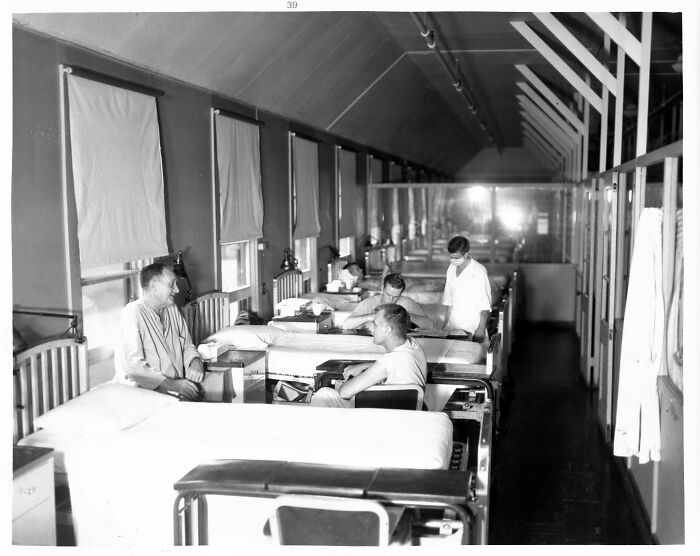 The 1918 Spanish Flu Didn’t Just Drop Dead After Infecting 28% Of Americans—So Why Did It Stop Spreading?