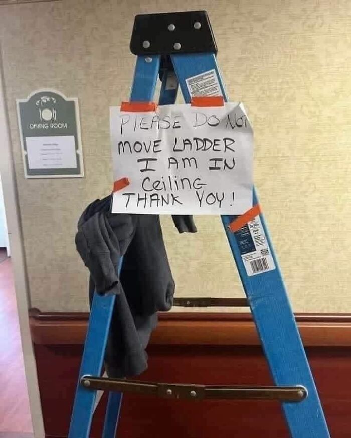 Say What?! The 84 Weirdest Signs That’ll Totally Make You Do a Double Take