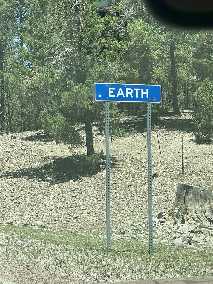 Say What?! The 84 Weirdest Signs That’ll Totally Make You Do a Double Take