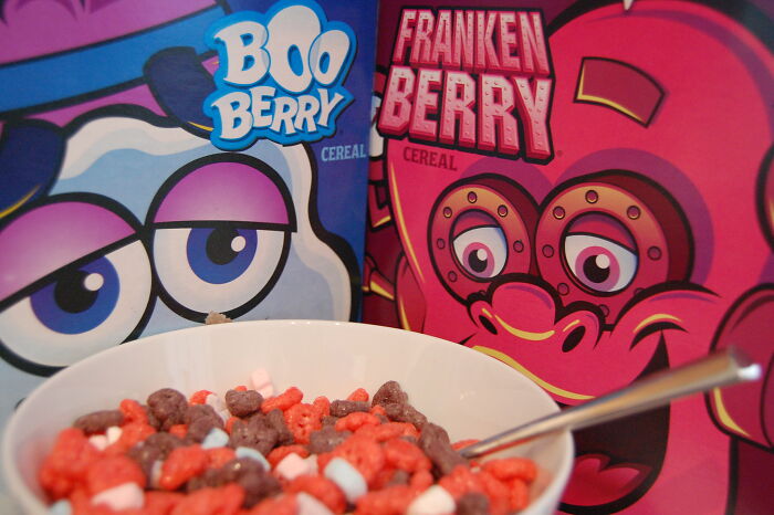 47 Weirdly Awesome Facts That Somehow Stuck in Our Brains