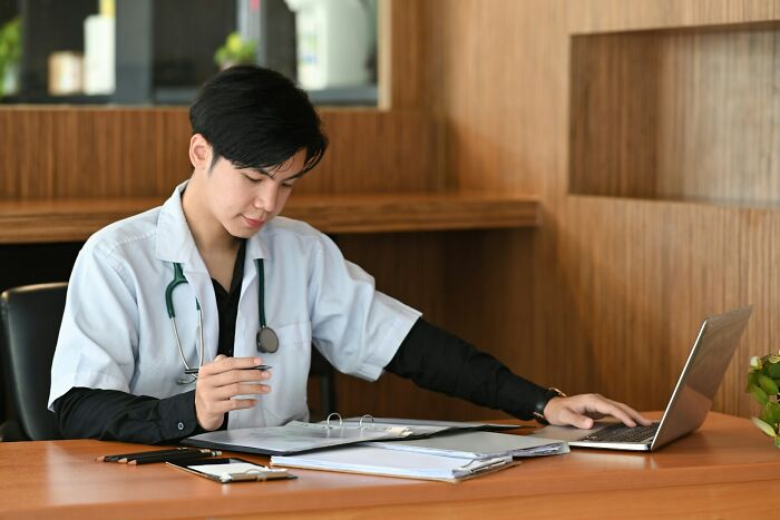 The Wildest 'Doctors Said WHAT?!' Moments You Won't Believe