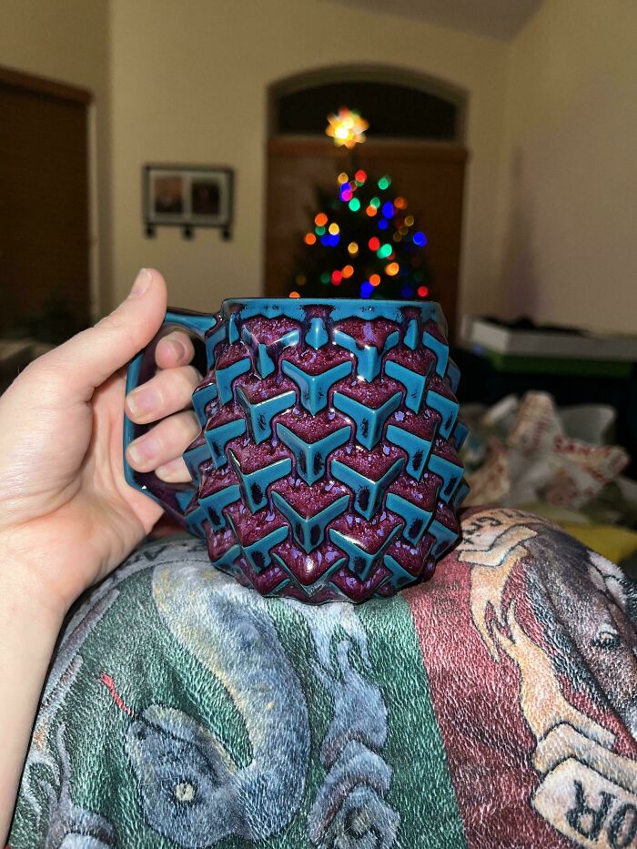 61 Handmade Pottery Pieces That Are Way Cooler Than Your Average Mug