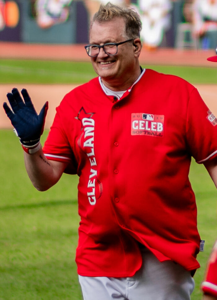 Drew Carey – The King of Game Shows and Laughs (Age 68)