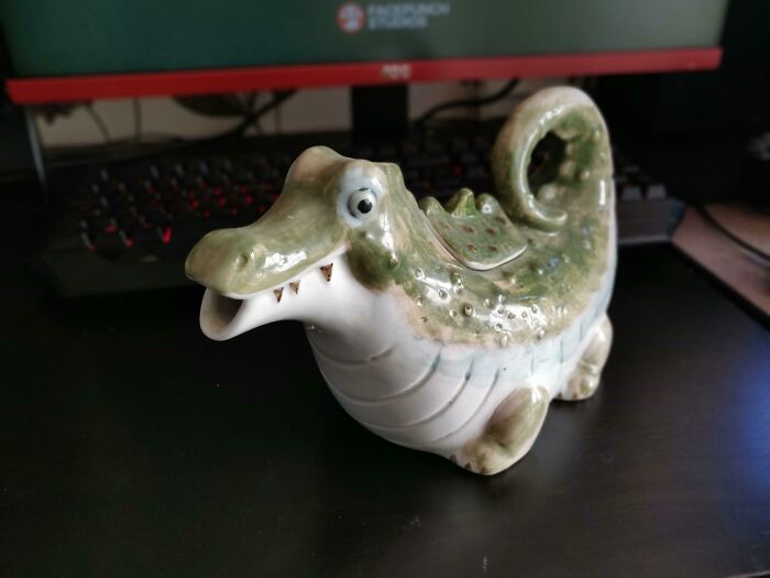 Got This Teapot A Few Years Back - It’s So Weird You’ll Totally Appreciate It
