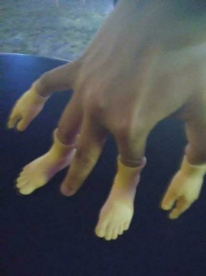 Let’s Dive Into the Weirdest Pics That Made Us Go “Wait, What?!”