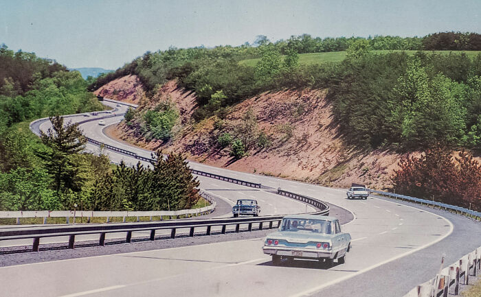 Truckers Spill On The Scariest Roads That Made Them Sweat Bullets