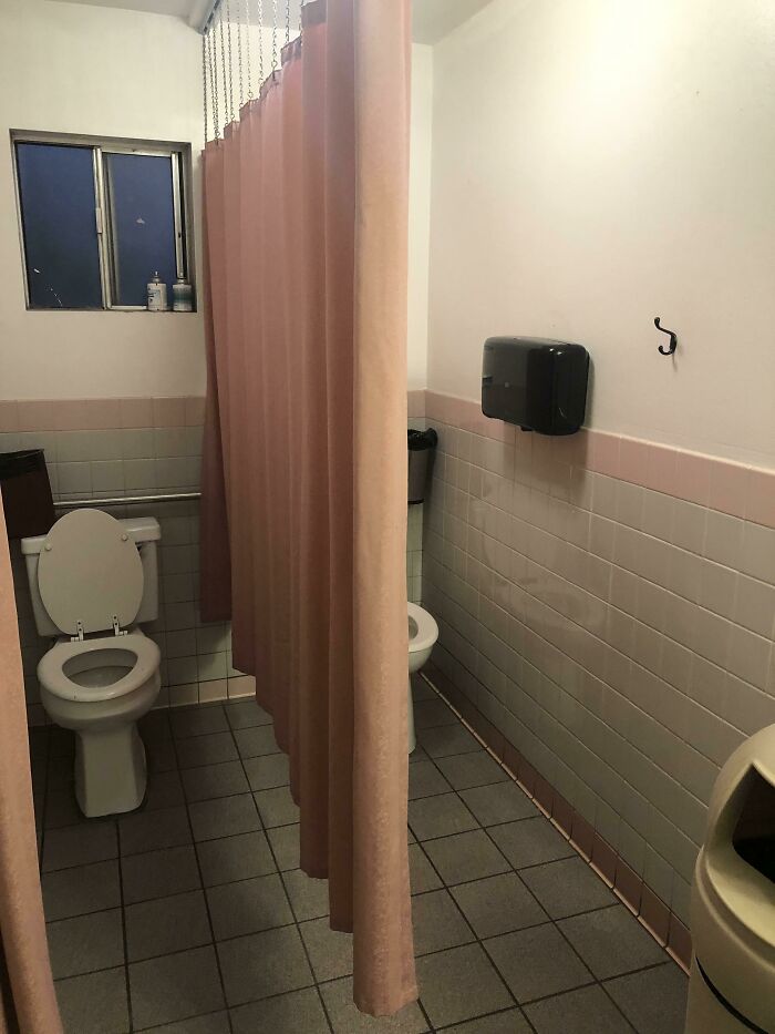 Restaurant Restroom Curtains... What Even?