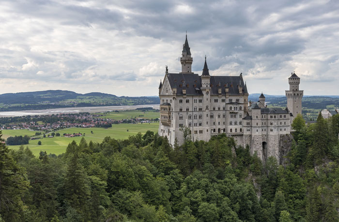 55 Wild Things Americans Couldn’t Believe About Europe