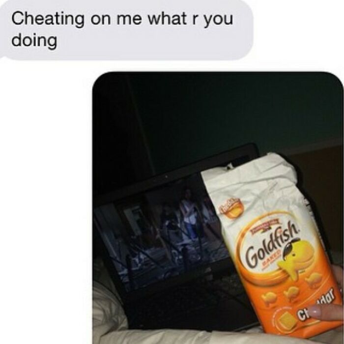 The Funniest "We Should Break Up" Texts That Say It All
