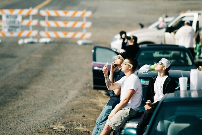 Wait, People Actually Lived Through These WTF Moments?