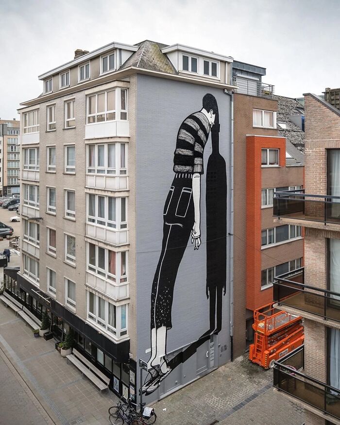 43 Black-and-White Murals by Alex Senna That Make City Walls Way More Interesting