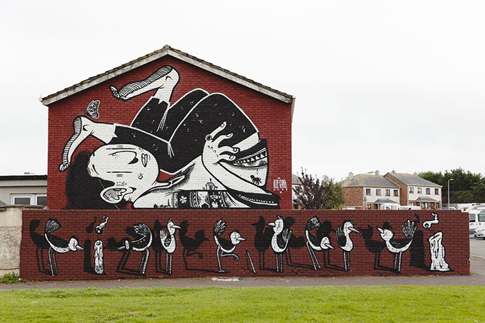 43 Black-and-White Murals by Alex Senna That Make City Walls Way More Interesting